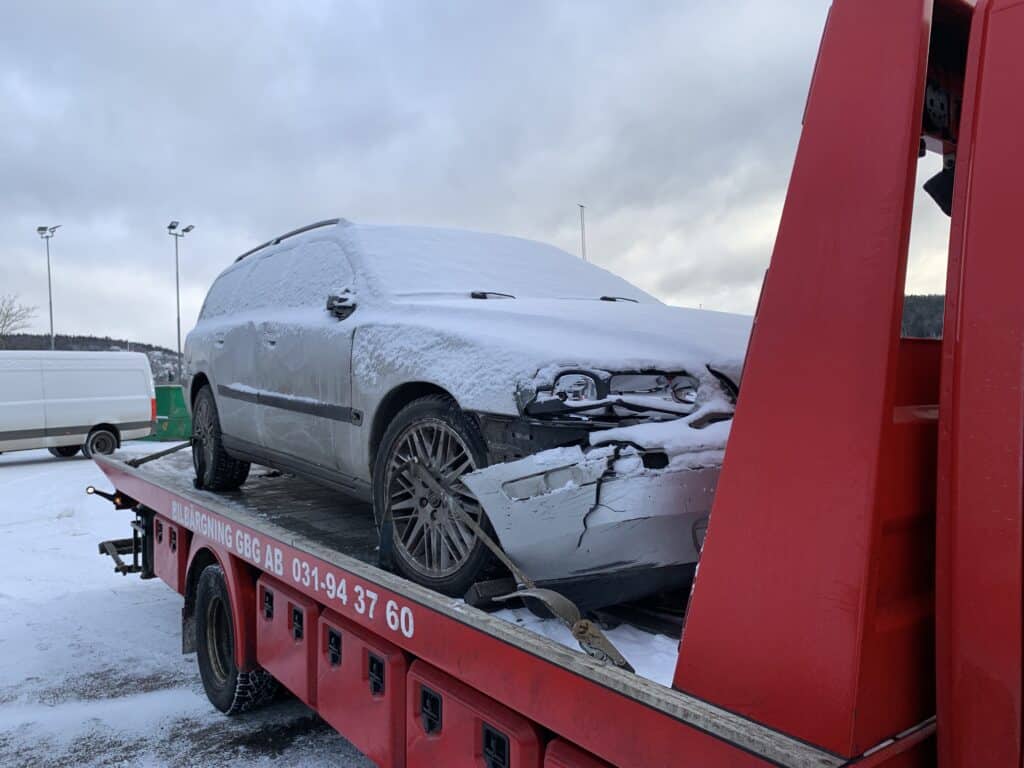 Att skrota bilen i Fjärås En guide till kvalificerad återvinning